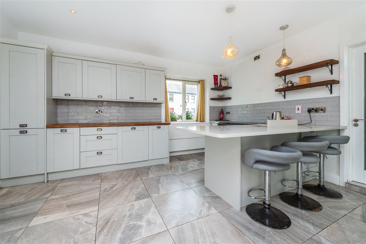 Period Residence For Sale: Gate House, Moone, Co. Kildare Period Residence For Sale: Gate House, Moone, Co. Kildare