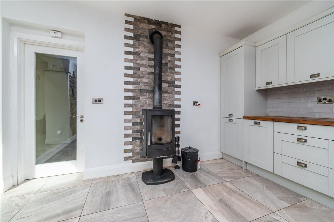 Period Residence For Sale: Gate House, Moone, Co. Kildare Period Residence For Sale: Gate House, Moone, Co. Kildare