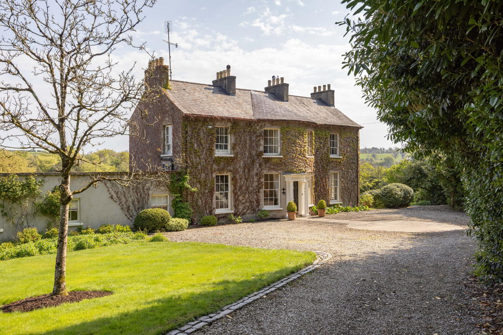 Georgian Country Residence For Sale: Glenkeen House, Ardmore Road, Derry/Londonderry Georgian Country Residence For Sale: Glenkeen House, Ardmore Road, Derry/Londonderry