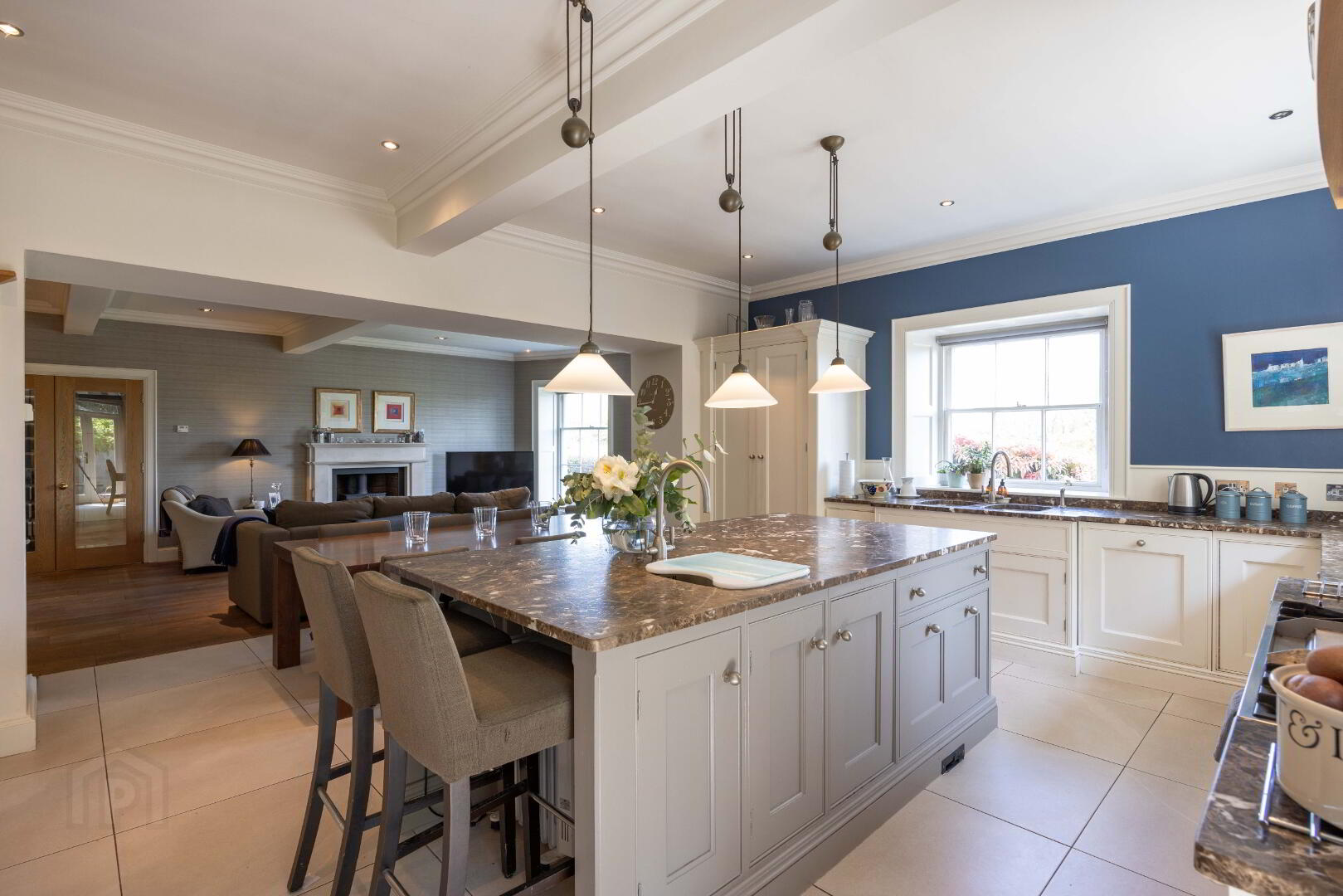 Georgian Country Residence For Sale: Glenkeen House, Ardmore Road, Derry/Londonderry Georgian Country Residence For Sale: Glenkeen House, Ardmore Road, Derry/Londonderry