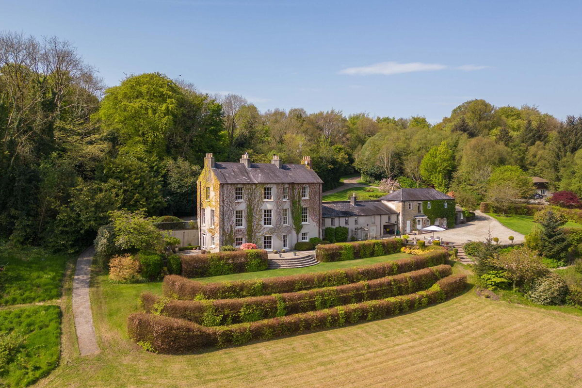 Georgian Country Residence For Sale: Glenkeen House, Ardmore Road, Derry/Londonderry Georgian Country Residence For Sale: Glenkeen House, Ardmore Road, Derry/Londonderry