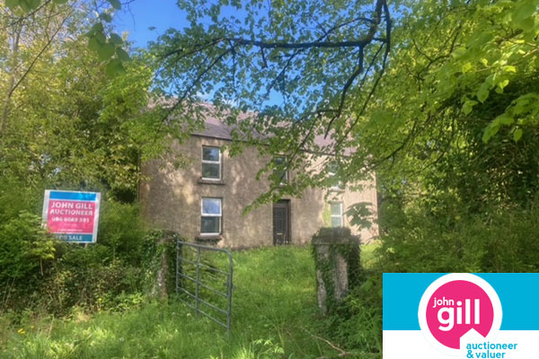 Traditional Style Farmhouse For Sale: Granlahan, Ballinlough, Co. Roscommon