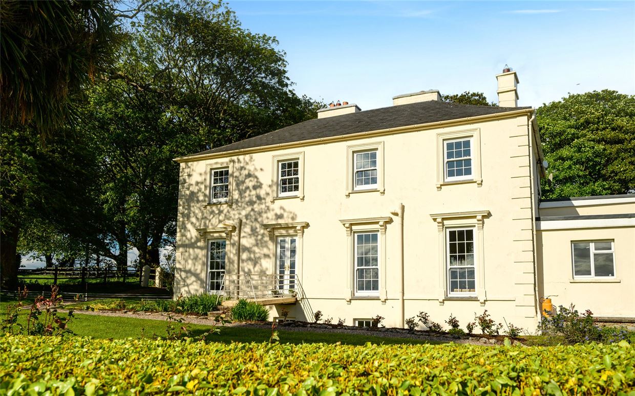 Period Home For Sale: Loughcarrig House, Ballinnacurra, Midleton, Co. Cork Period Home For Sale: Loughcarrig House, Ballinnacurra, Midleton, Co. Cork