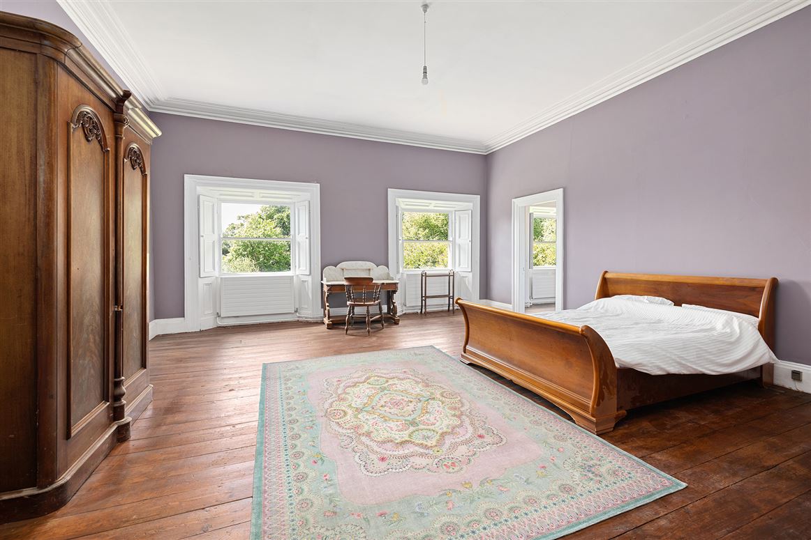 Country Residence For Sale: Rath House, Rathronshin, Ballybrittas, Co. Laois Country Residence For Sale: Rath House, Rathronshin, Ballybrittas, Co. Laois