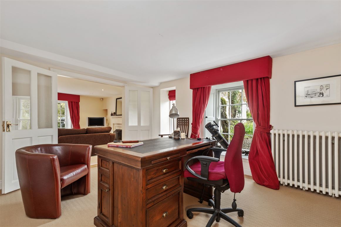 Regency Residence For Sale: Rathduff House, Muine Bheag, Co. Carlow Regency Residence For Sale: Rathduff House, Muine Bheag, Co. Carlow