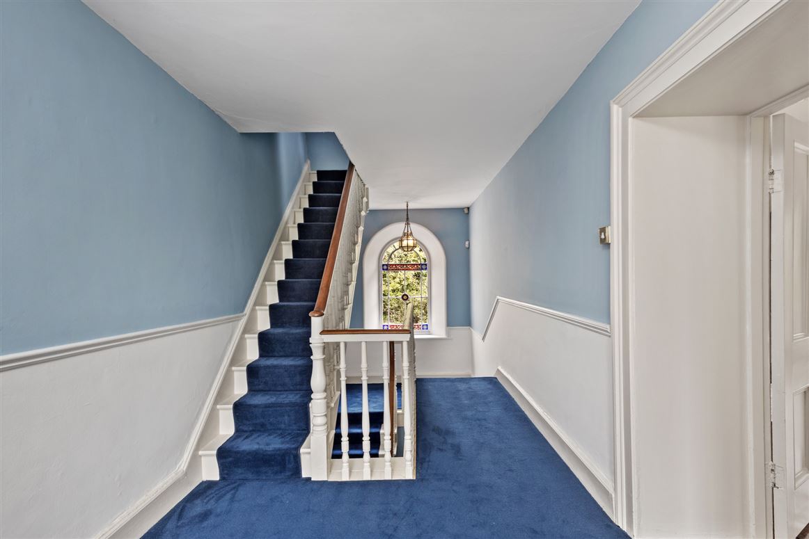 Regency Residence For Sale: Rathduff House, Muine Bheag, Co. Carlow Regency Residence For Sale: Rathduff House, Muine Bheag, Co. Carlow