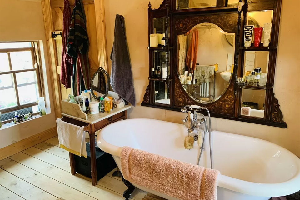 Period Property For Sale: Rayconor Farm, Loughrea, Co. Galway Period Property For Sale: Rayconor Farm, Loughrea, Co. Galway