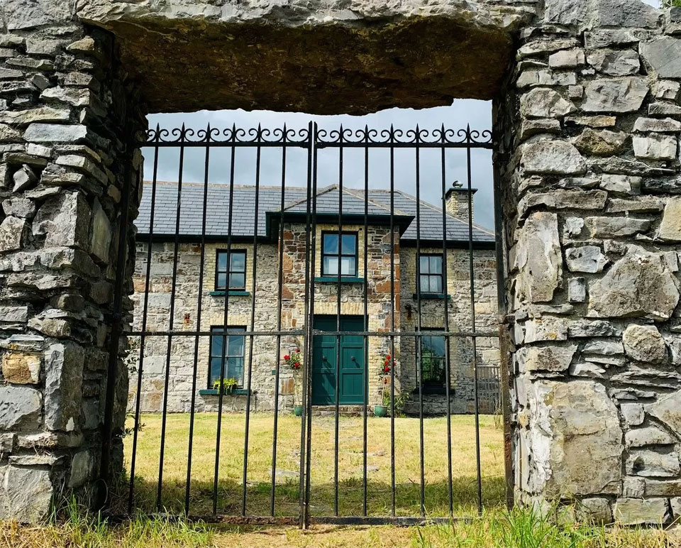 Period Property For Sale: Rayconor Farm, Loughrea, Co. Galway Period Property For Sale: Rayconor Farm, Loughrea, Co. Galway