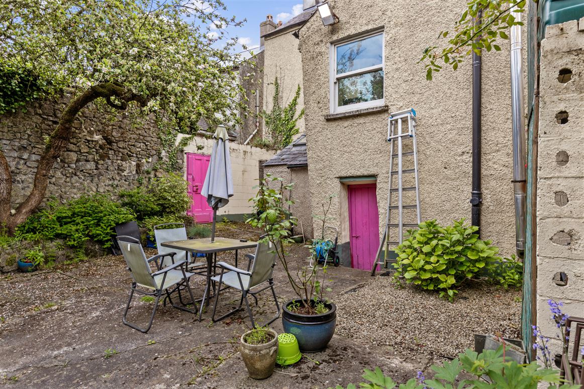 Period Home For Sale: St Catherines, Regent Street, Bagenalstown, Co. Carlow Period Home For Sale: St Catherines, Regent Street, Bagenalstown, Co. Carlow