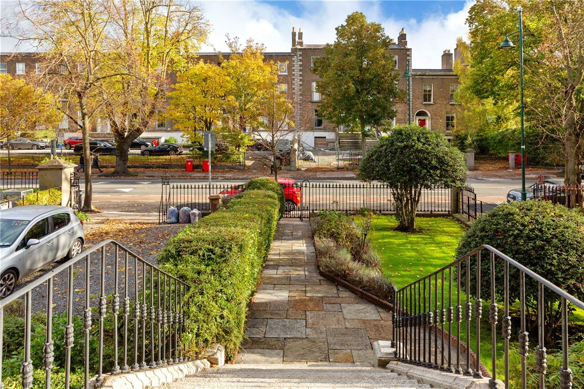 Victorian Mid-Terrace Home For Sale: 43 Waterloo Road, Ballsbridge, Dublin 4 Victorian Mid-Terrace Home For Sale: 43 Waterloo Road, Ballsbridge, Dublin 4