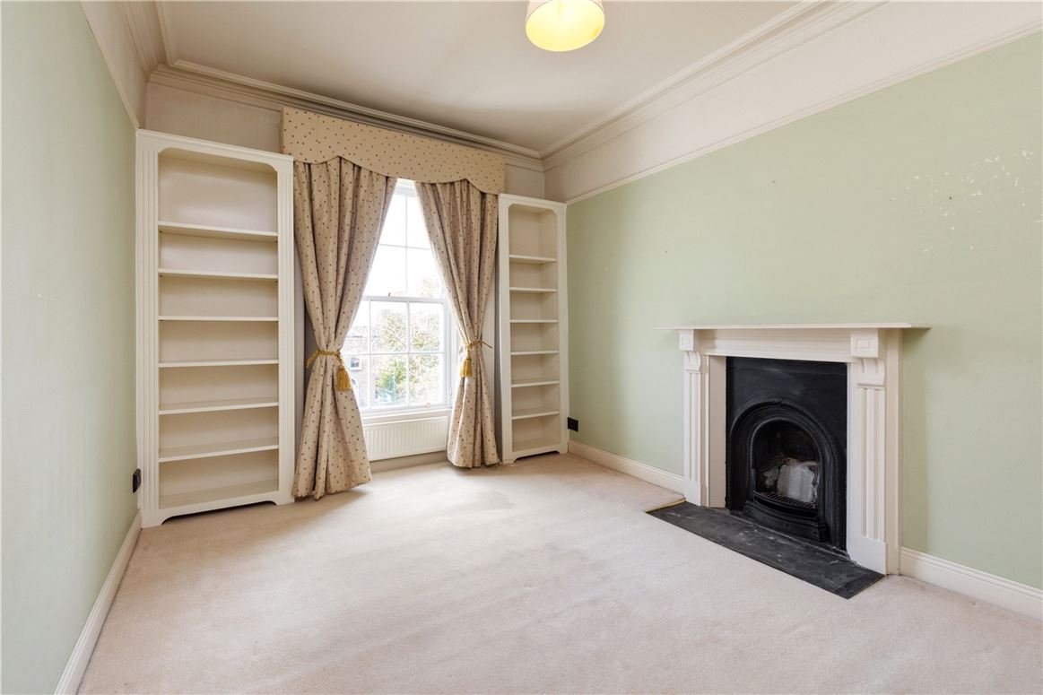 Victorian Mid-Terrace Home For Sale: 43 Waterloo Road, Ballsbridge, Dublin 4 Victorian Mid-Terrace Home For Sale: 43 Waterloo Road, Ballsbridge, Dublin 4