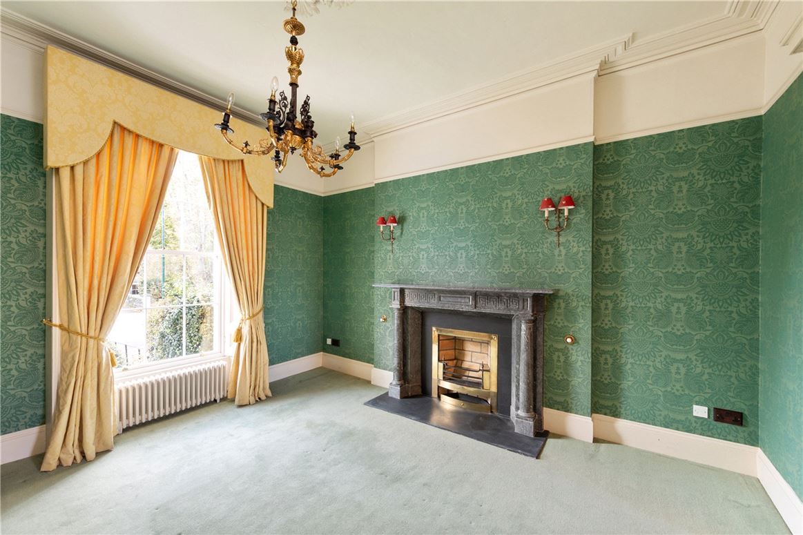 Victorian Mid-Terrace Home For Sale: 43 Waterloo Road, Ballsbridge, Dublin 4 Victorian Mid-Terrace Home For Sale: 43 Waterloo Road, Ballsbridge, Dublin 4