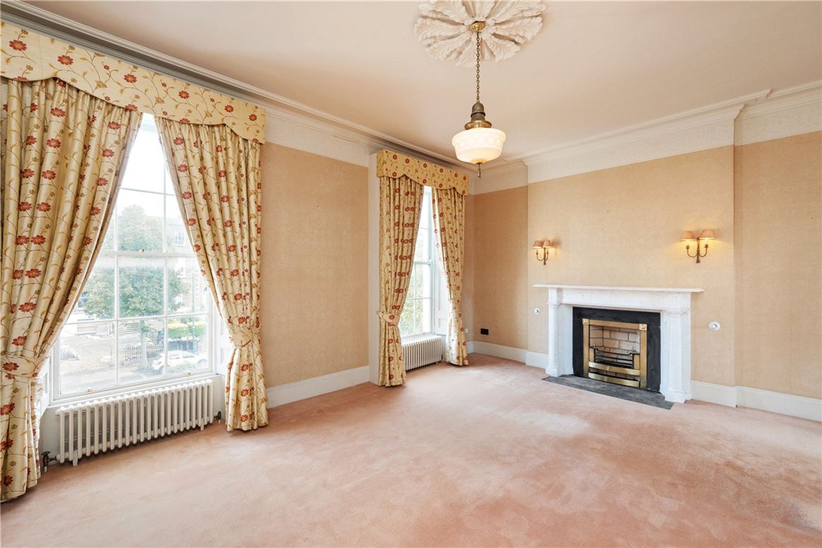 Victorian Mid-Terrace Home For Sale: 43 Waterloo Road, Ballsbridge, Dublin 4 Victorian Mid-Terrace Home For Sale: 43 Waterloo Road, Ballsbridge, Dublin 4