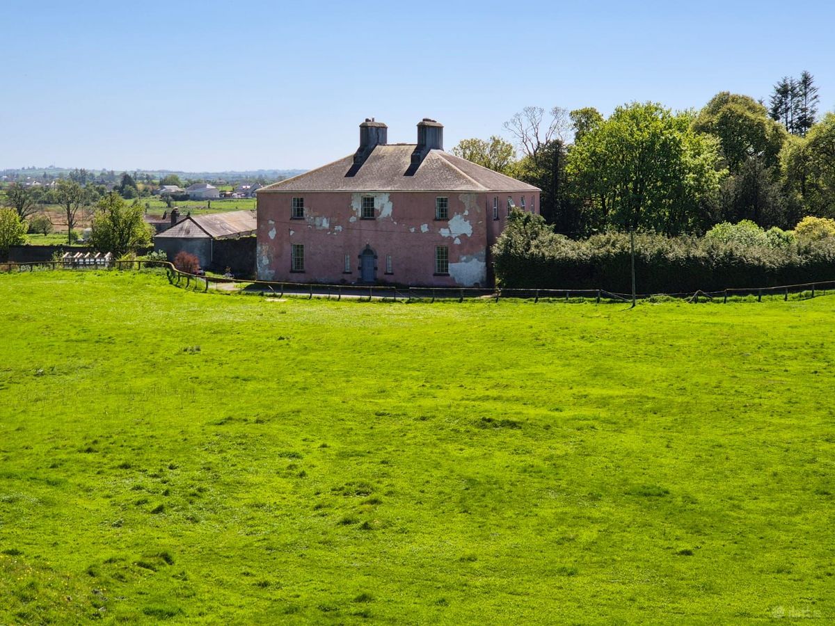 Georgian Estate For Sale: Bermingham House, Bermingham, Tuam, Co. Galway Georgian Estate For Sale: Bermingham House, Bermingham, Tuam, Co. Galway