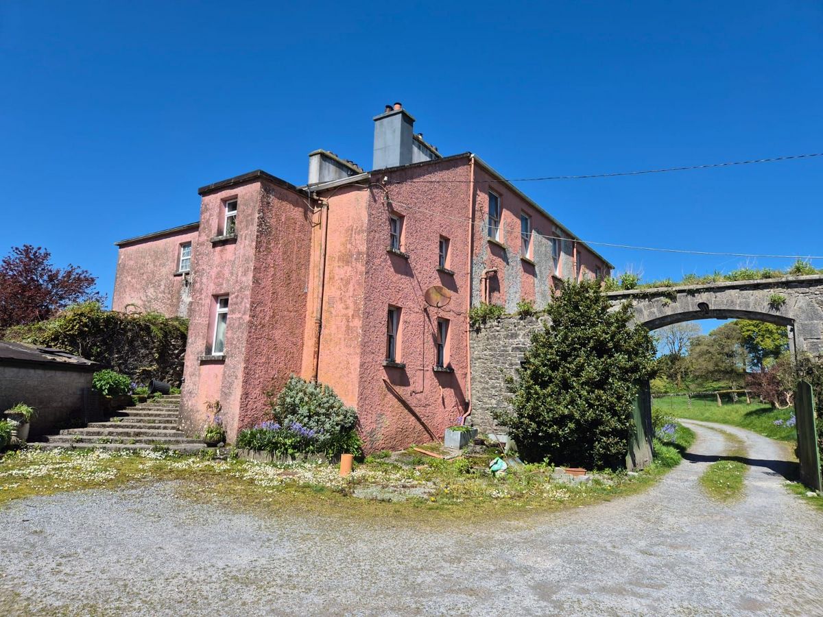 Georgian Estate For Sale: Bermingham House, Bermingham, Tuam, Co. Galway Georgian Estate For Sale: Bermingham House, Bermingham, Tuam, Co. Galway