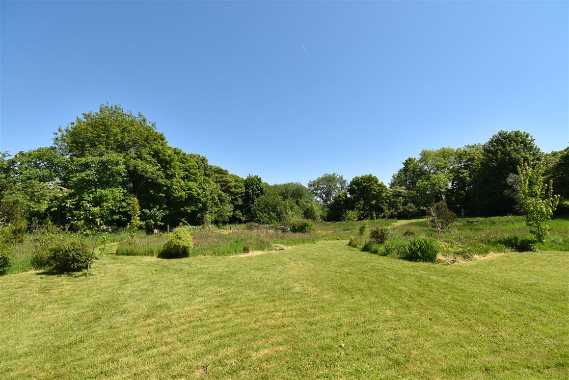 Farmhouse For Sale: Blue Hill Farmhouse, Lettergorman, Dunmanway, Co. Cork Farmhouse For Sale: Blue Hill Farmhouse, Lettergorman, Dunmanway, Co. Cork