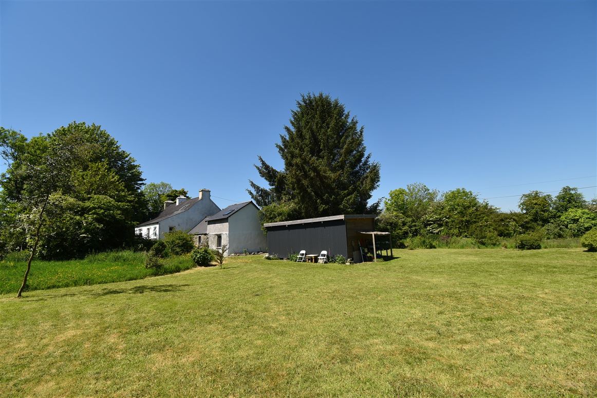 Farmhouse For Sale: Blue Hill Farmhouse, Lettergorman, Dunmanway, Co. Cork Farmhouse For Sale: Blue Hill Farmhouse, Lettergorman, Dunmanway, Co. Cork