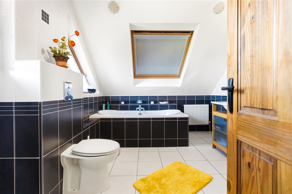Period Residence For Sale: Dun Ard, Meeleen, Knockraha, Co. Cork Period Residence For Sale: Dun Ard, Meeleen, Knockraha, Co. Cork