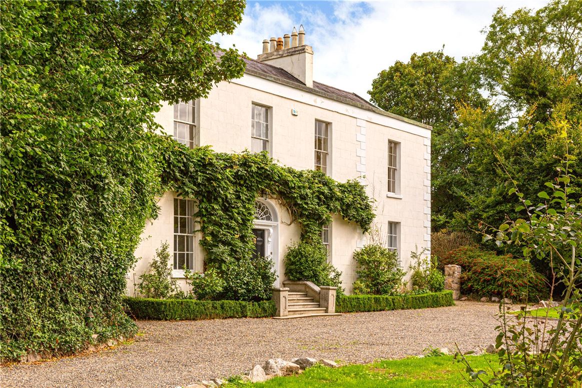 Period Residence For Sale: Harrow House, Church Road, Killiney, Co. Dublin Period Residence For Sale: Harrow House, Church Road, Killiney, Co. Dublin
