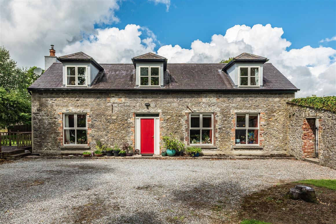 Mews For Sale: The Mews, Clonmoyle West, Rathangan, Co. Kildare Mews For Sale: The Mews, Clonmoyle West, Rathangan, Co. Kildare