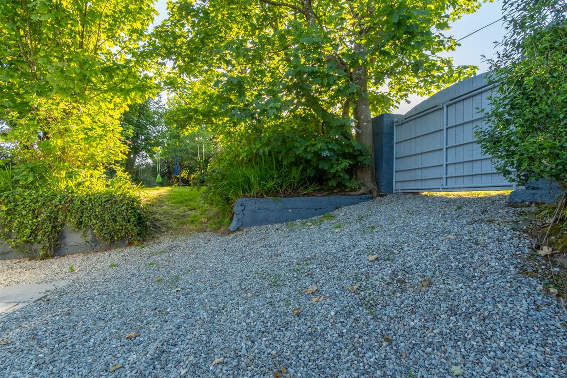 Refurbished Cottage For Sale: Tim’s Cottage, Kilfinnan, Glandore, Co. Cork Refurbished Cottage For Sale: Tim's Cottage, Kilfinnan, Glandore, Co. Cork