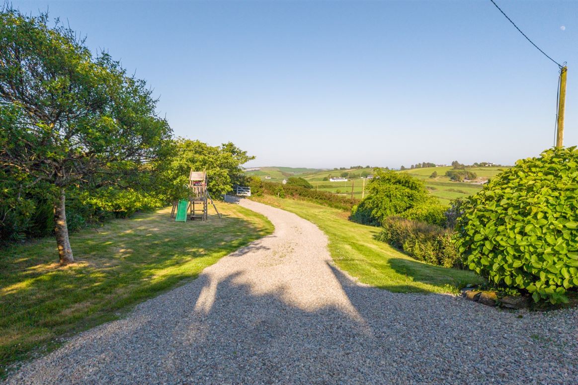 Refurbished Cottage For Sale: Tim’s Cottage, Kilfinnan, Glandore, Co. Cork Refurbished Cottage For Sale: Tim's Cottage, Kilfinnan, Glandore, Co. Cork