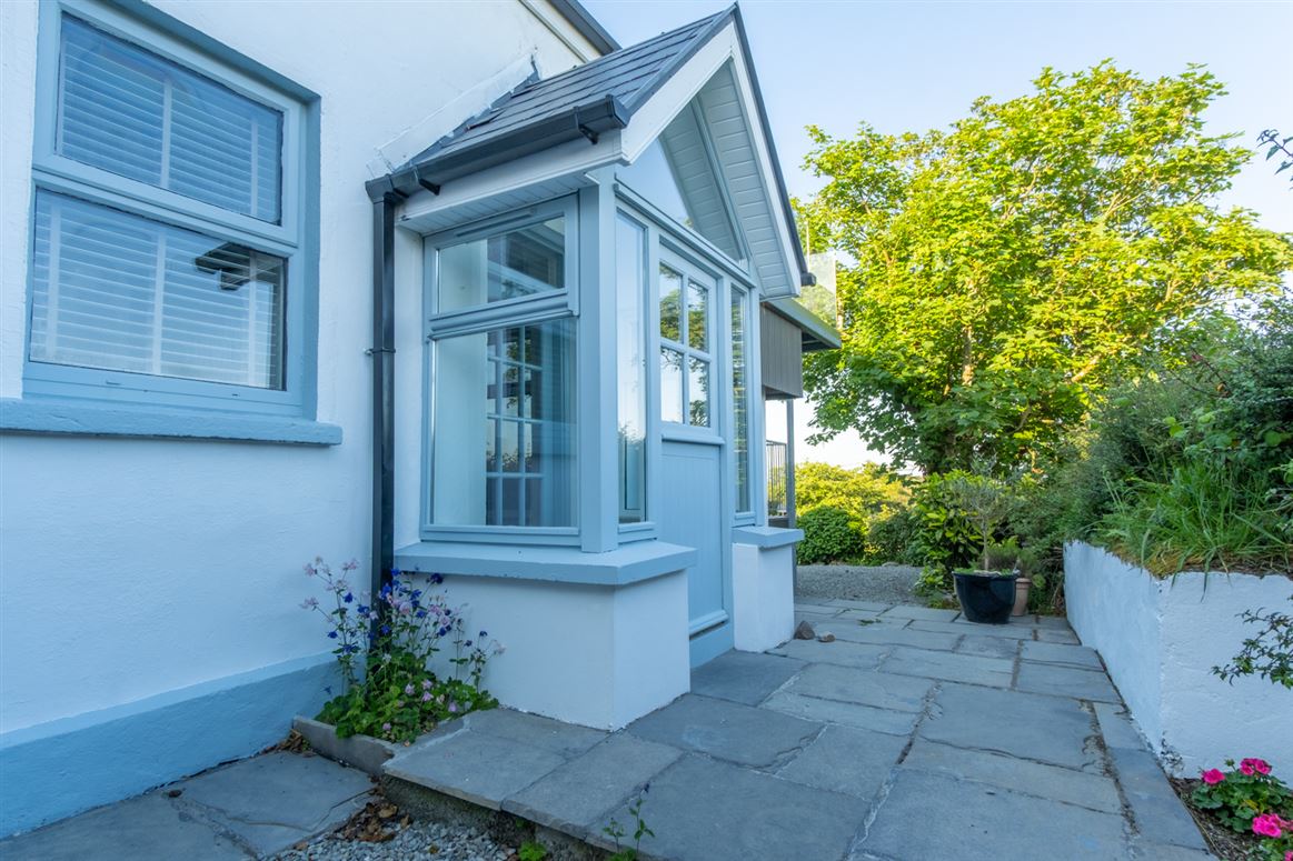 Refurbished Cottage For Sale: Tim’s Cottage, Kilfinnan, Glandore, Co. Cork Refurbished Cottage For Sale: Tim's Cottage, Kilfinnan, Glandore, Co. Cork