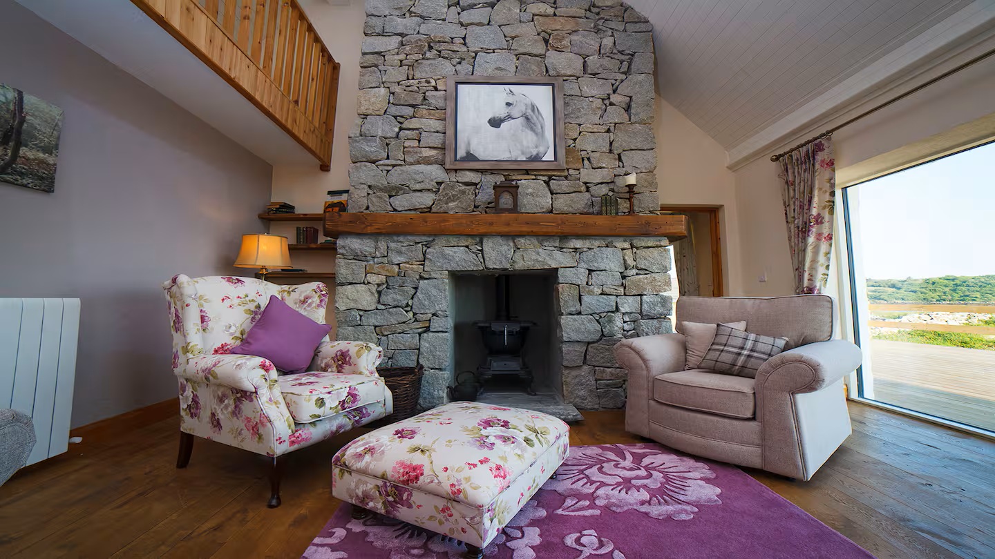 Bayside Cottage, Cashel, Connemara, Co. Galway Bayside Cottage, Cashel, Connemara, Co. Galway