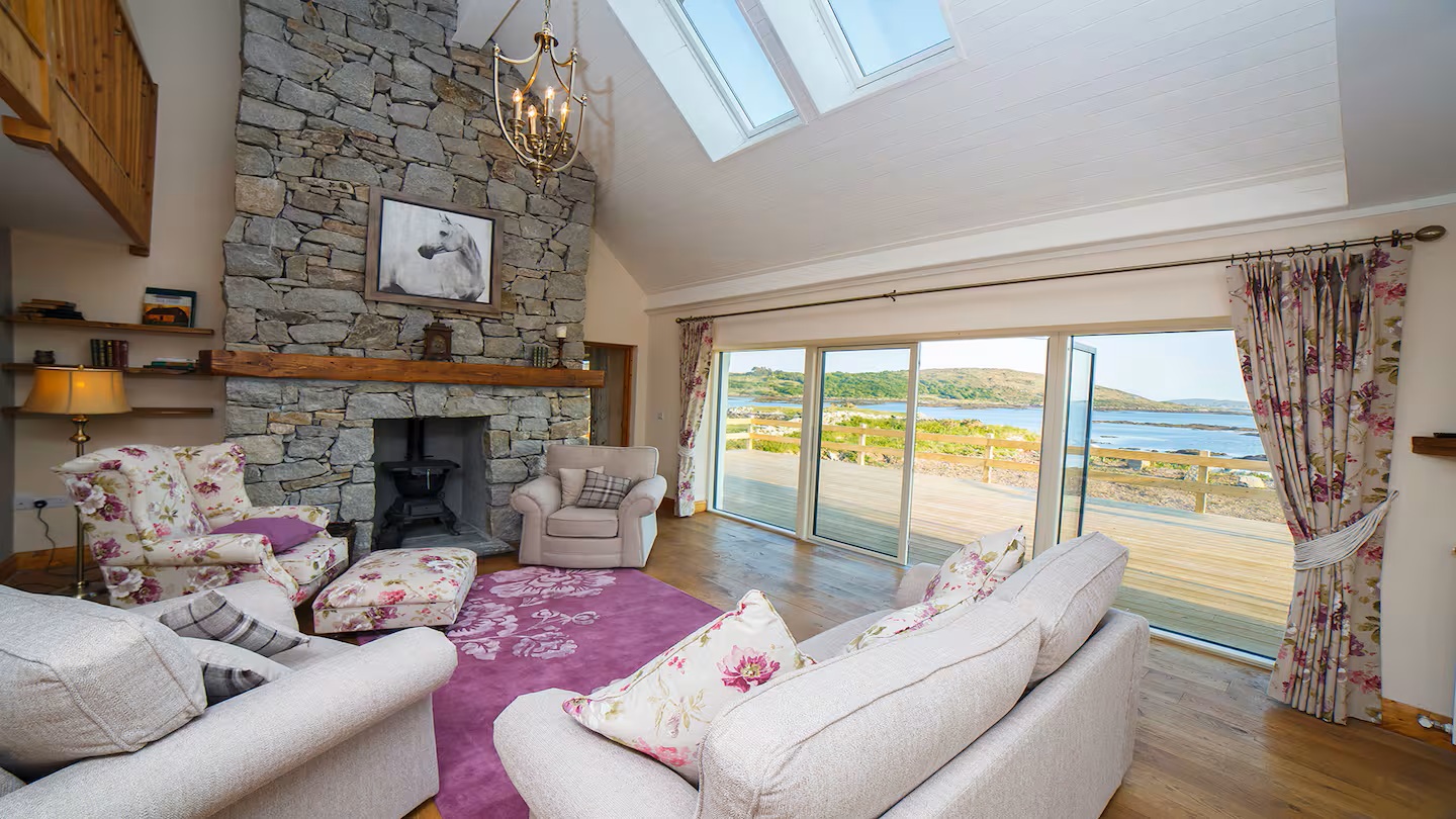 Bayside Cottage, Cashel, Connemara, Co. Galway Bayside Cottage, Cashel, Connemara, Co. Galway