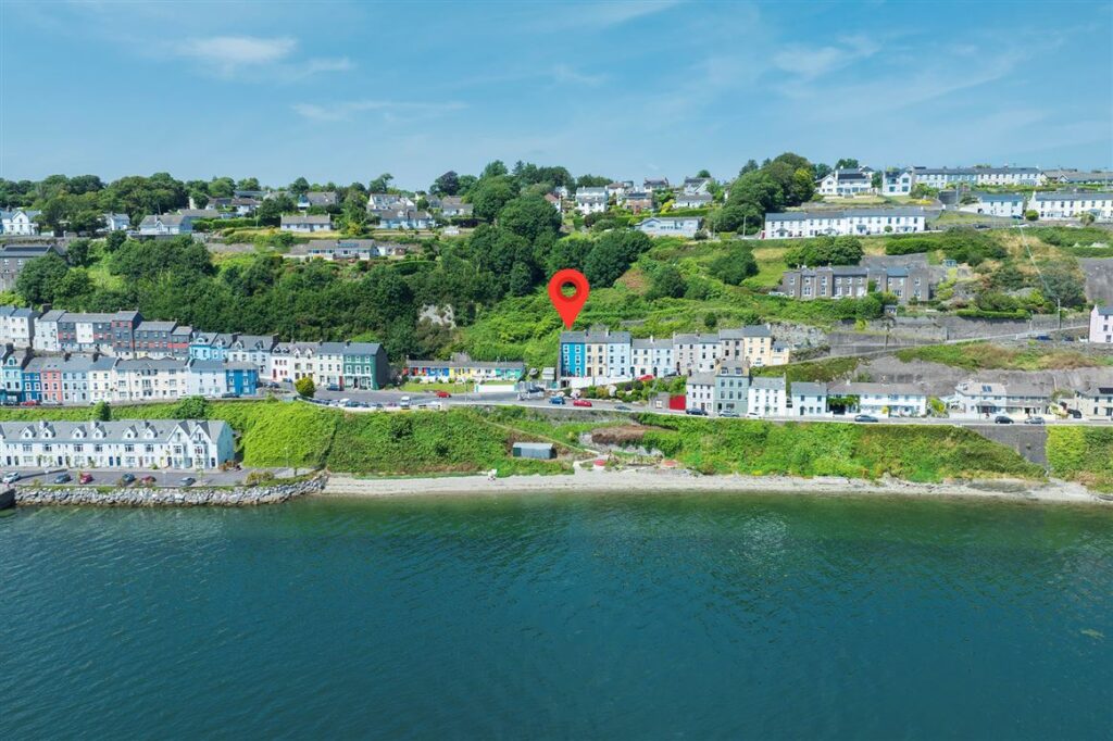 3 Harbour Terrace, East Hill, Cobh, Co. Cork, P24 TC65