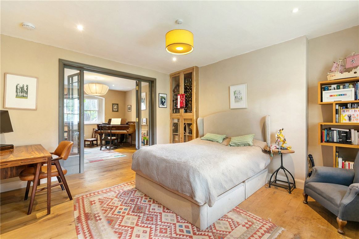 Victorian Family Home For Sale: 35 Waterloo Road, Ballsbridge, Dublin 4