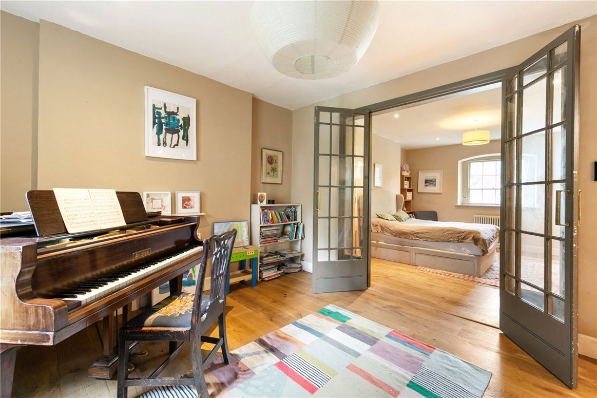 Victorian Family Home For Sale: 35 Waterloo Road, Ballsbridge, Dublin 4