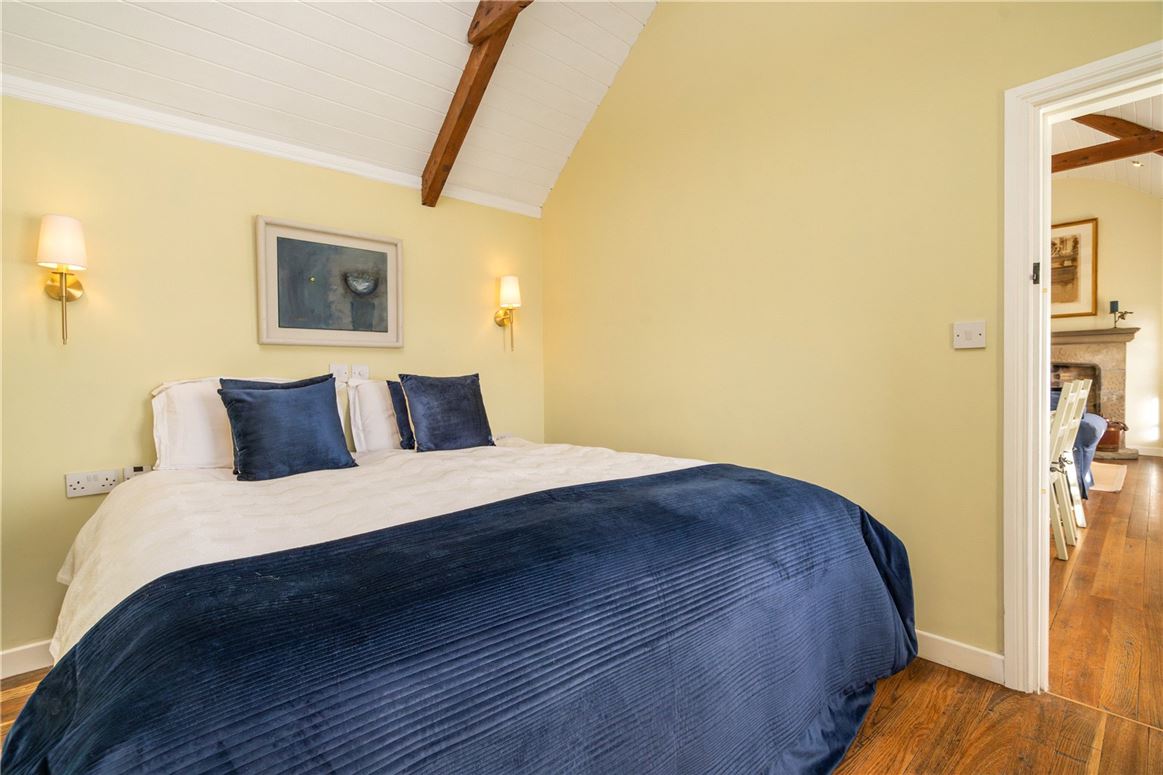 Thatched Cottage For Sale: Bumblebee Cottage, Largysillagh, Killybegs, Co. Donegal