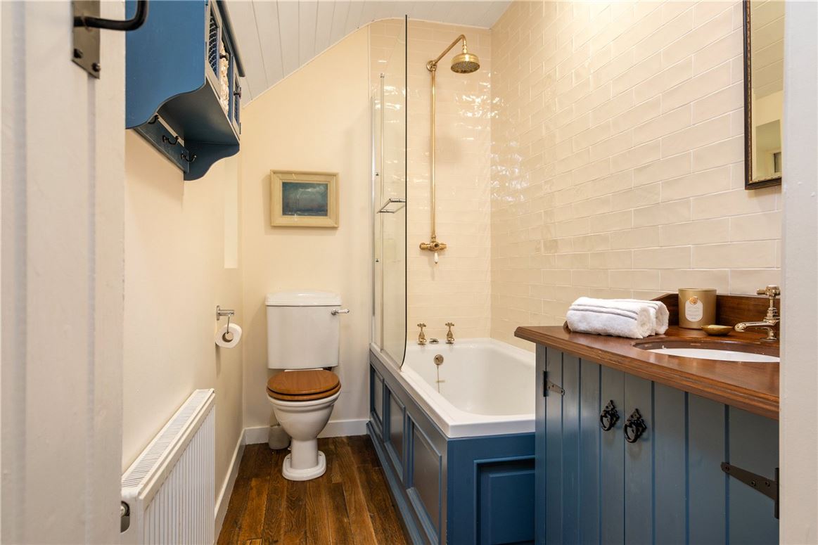 Thatched Cottage For Sale: Bumblebee Cottage, Largysillagh, Killybegs, Co. Donegal