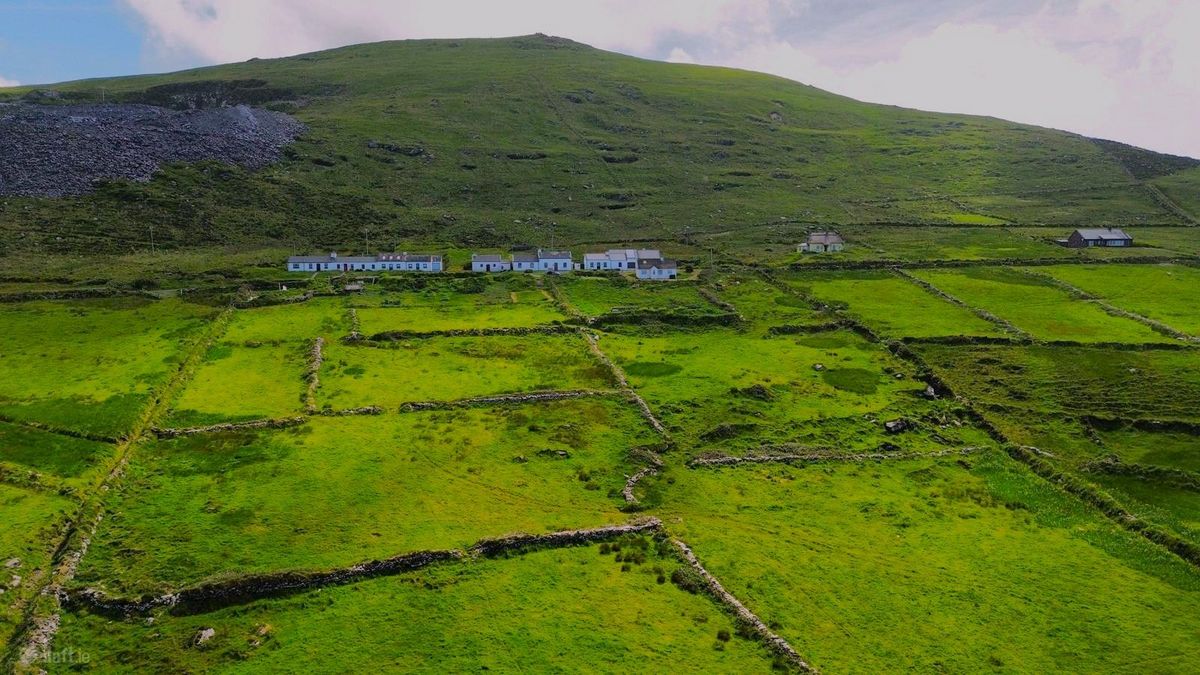 Stone Cottage For Sale: Chaplin Cottage, Dohilla, Valentia Island, Co. Kerry