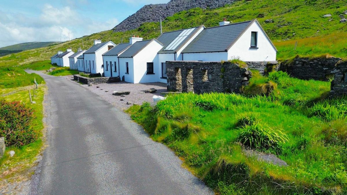 Stone Cottage For Sale: Chaplin Cottage, Dohilla, Valentia Island, Co. Kerry