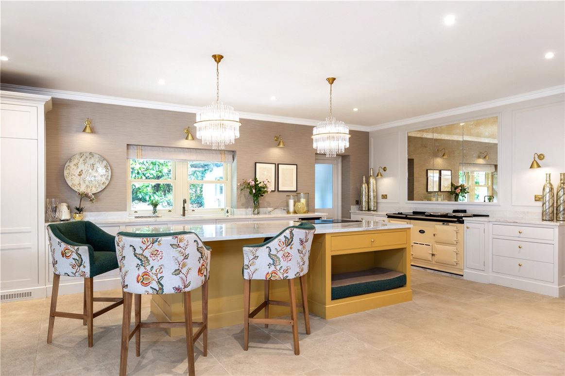 Equestrian Property For Sale: Hallowberry Lodge, Ballingate, Carnew, Co. Wicklow
