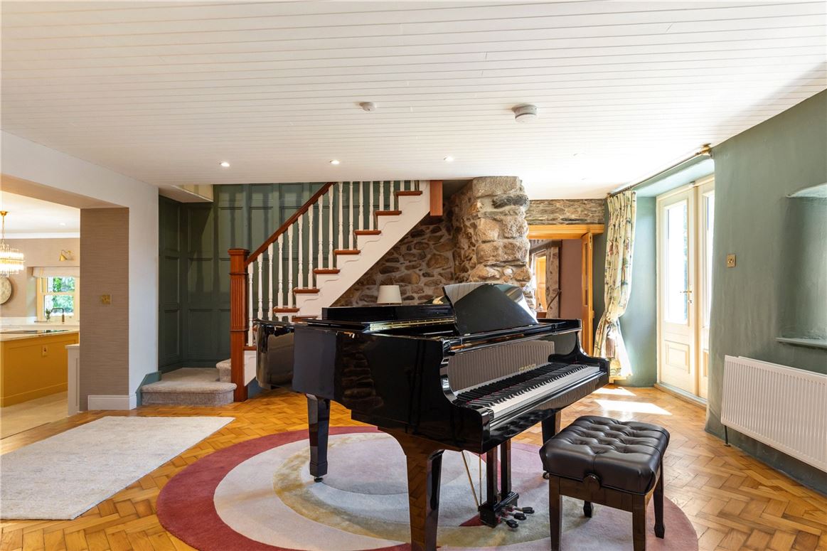 Equestrian Property For Sale: Hallowberry Lodge, Ballingate, Carnew, Co. Wicklow