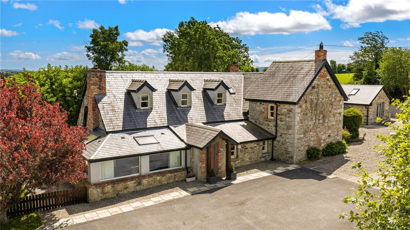 Equestrian Property For Sale: Hallowberry Lodge, Ballingate, Carnew, Co. Wicklow