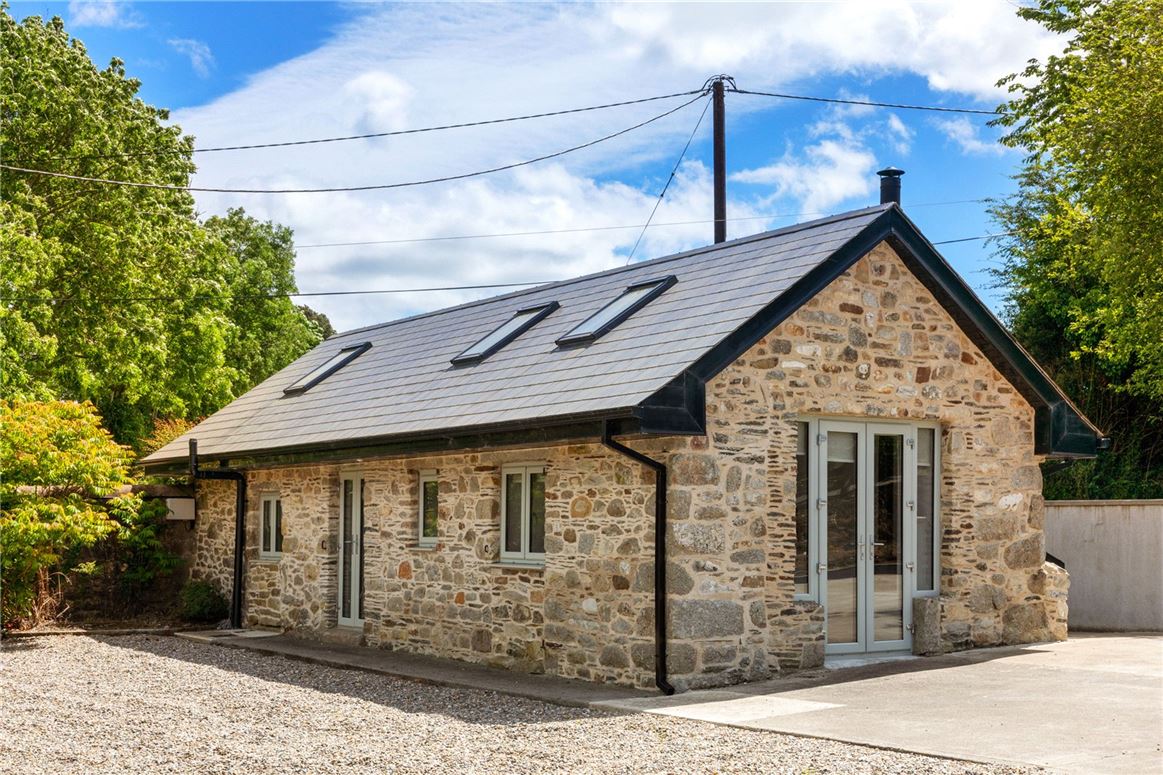 Equestrian Property For Sale: Hallowberry Lodge, Ballingate, Carnew, Co. Wicklow
