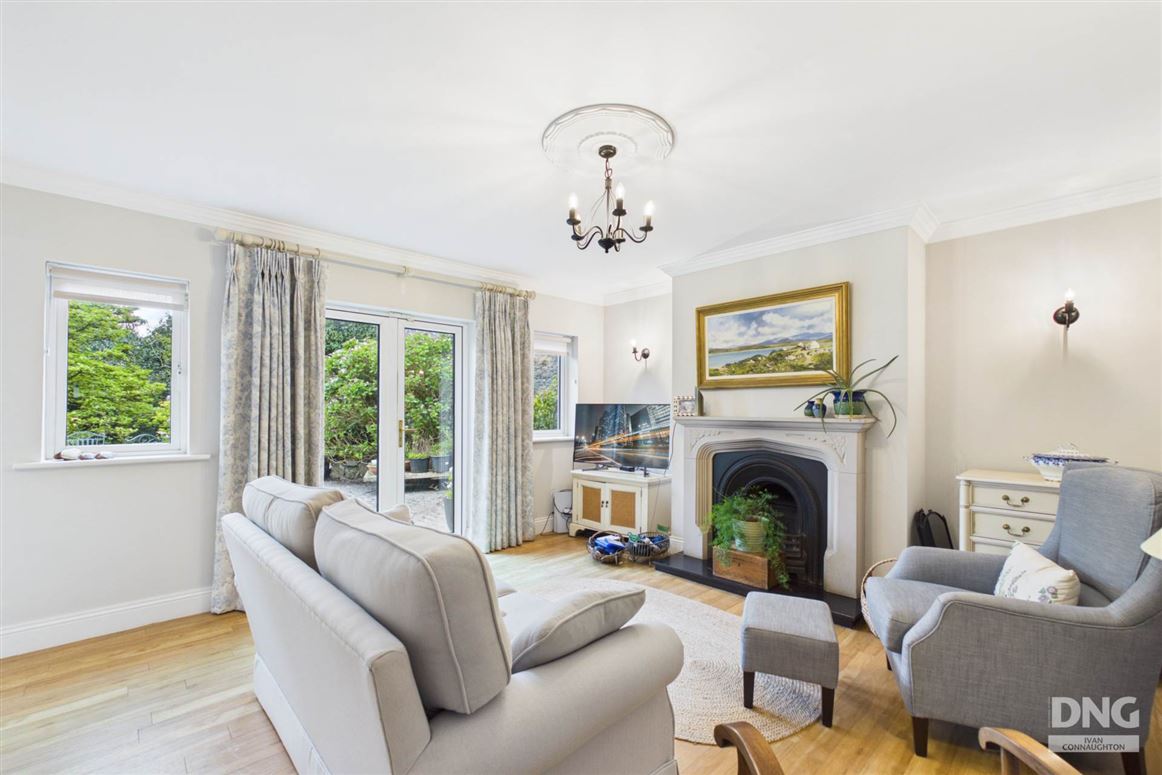 Landmark Property For Sale: ‘Irish House’, Creggs Road, Glenamaddy, Co. Galway