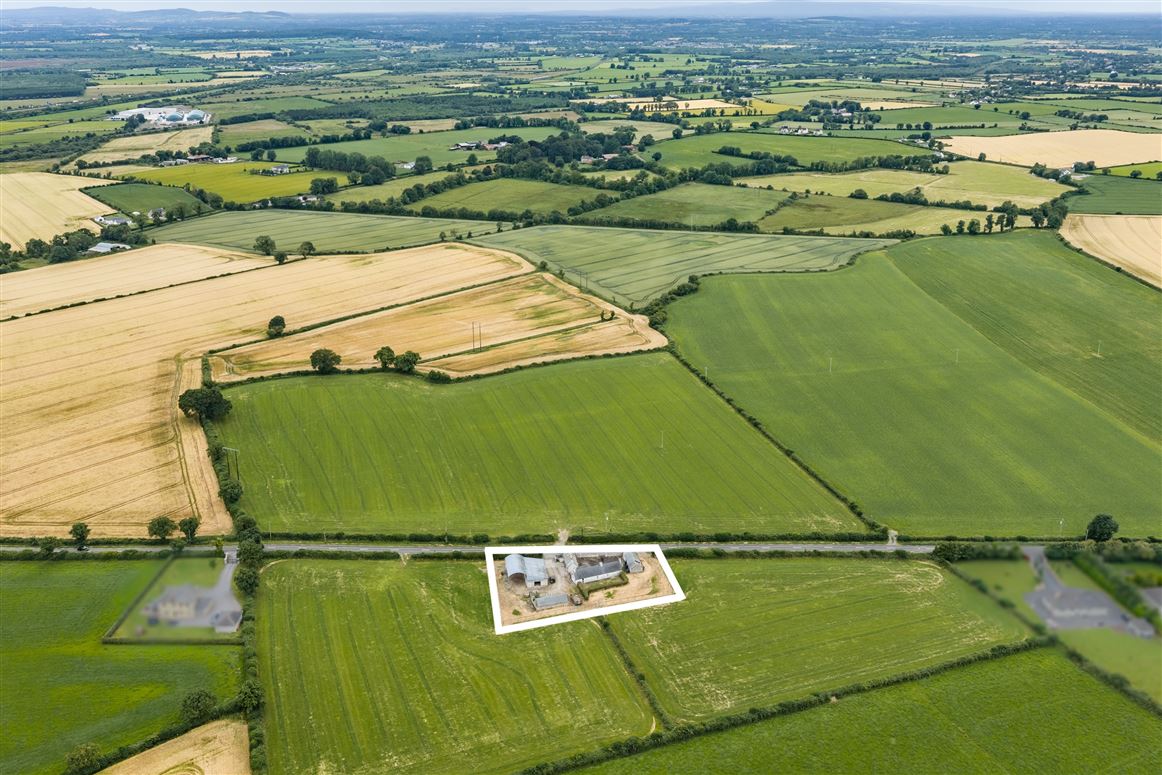 Cottage For Sale: Knocknagalliagh, Kildare, Co. Kildare