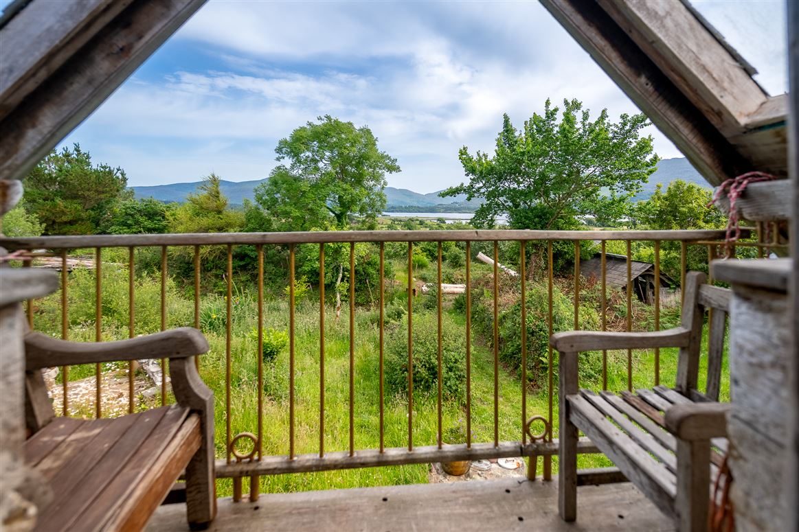 Unique Cottage For Sale: Spyglass Hill, Loughaunacreen, Kilmakillouge, Kenmare, Co. Kerry