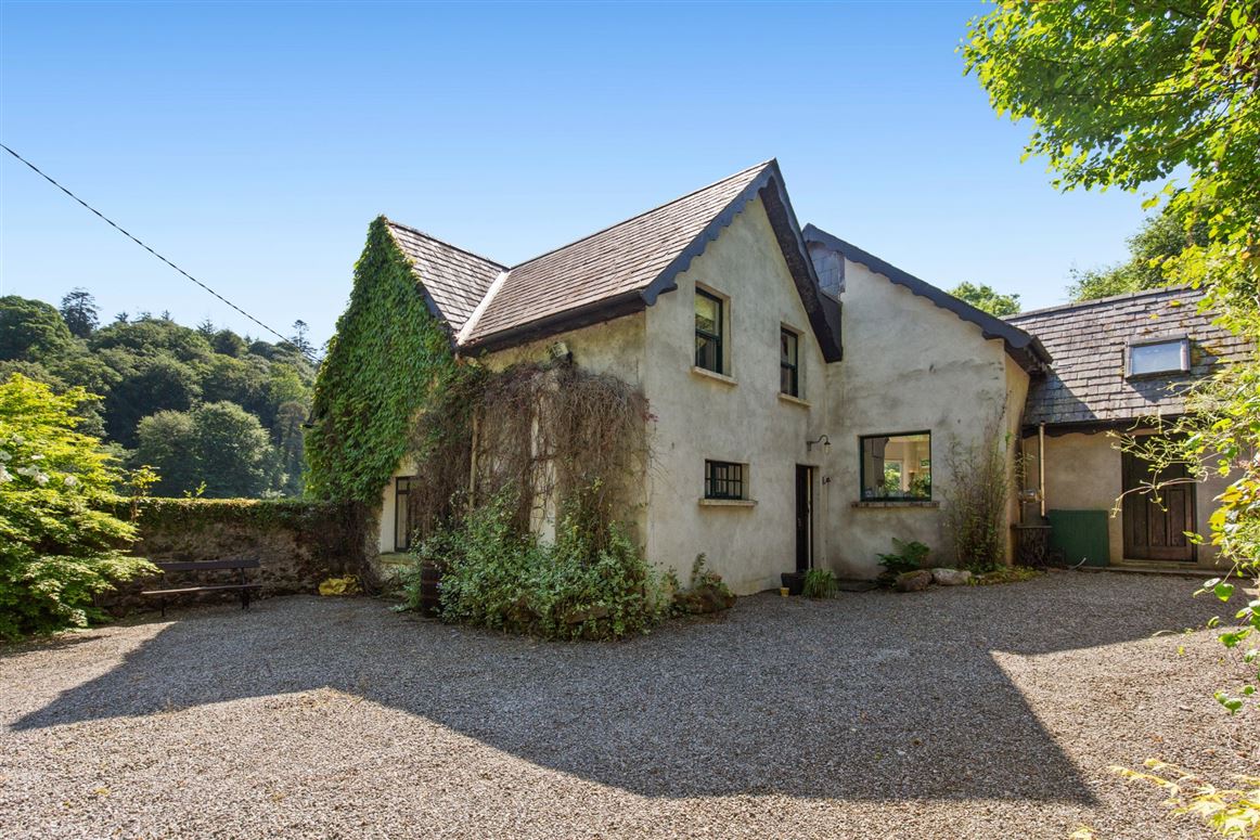 Riverside Retreat For Sale: Teddington Cottage, Woodstock, Inistioge, Co. Kilkenny