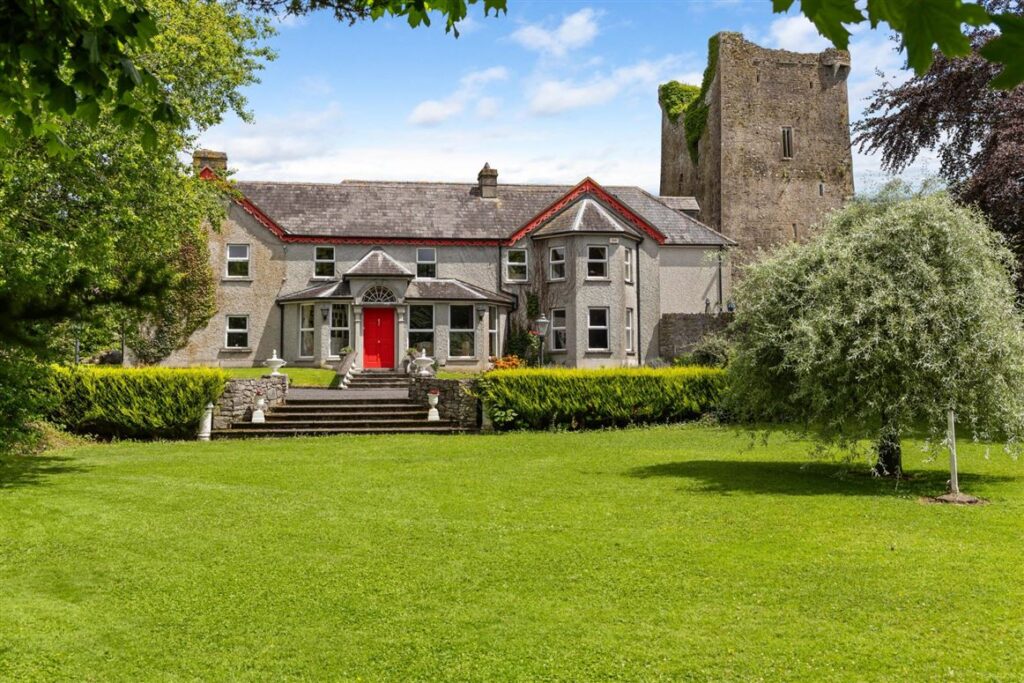 The Castle Country House, Two-Mile Borris, Thurles, Co. Tipperary, E41 X9D8