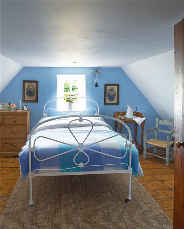 Restored Thatched Farmhouse For Sale: The Cottage, Newtown, Monasterboice, Co. Louth