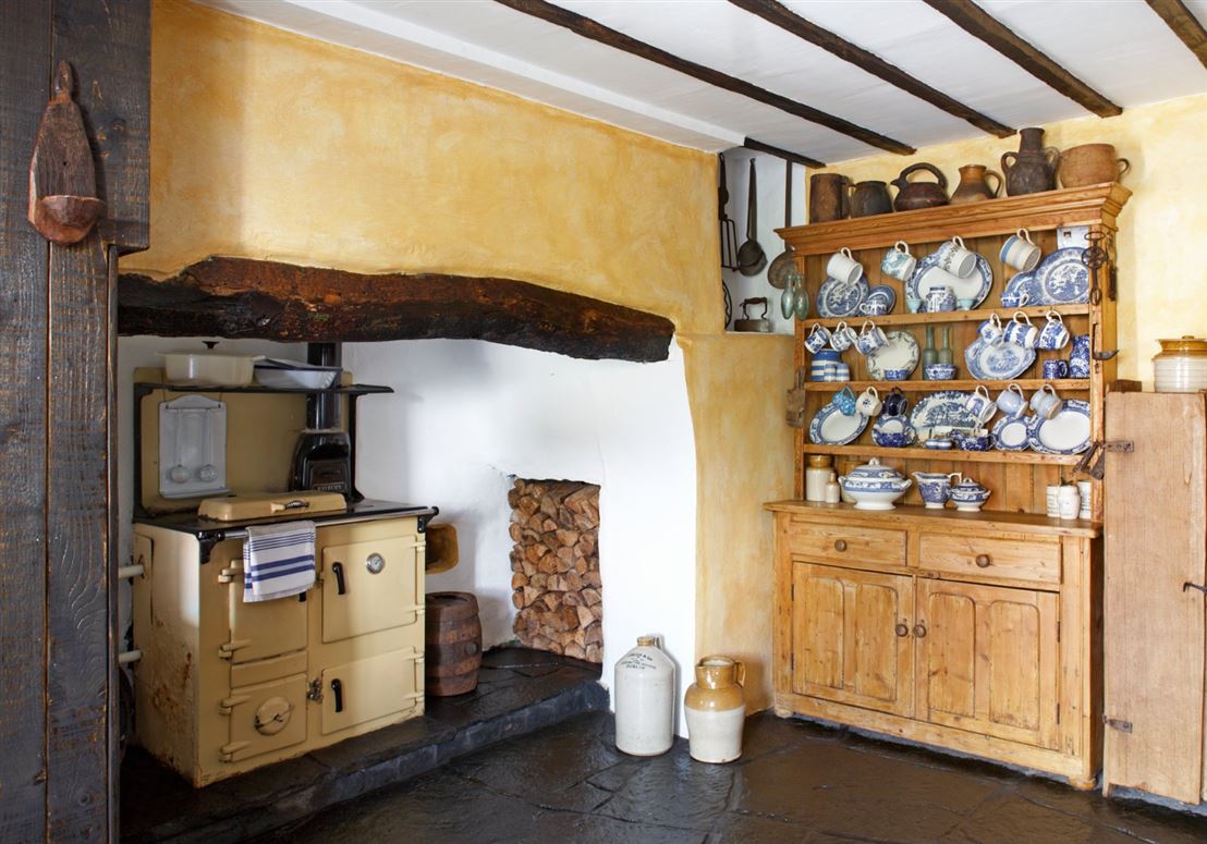 Restored Thatched Farmhouse For Sale: The Cottage, Newtown, Monasterboice, Co. Louth