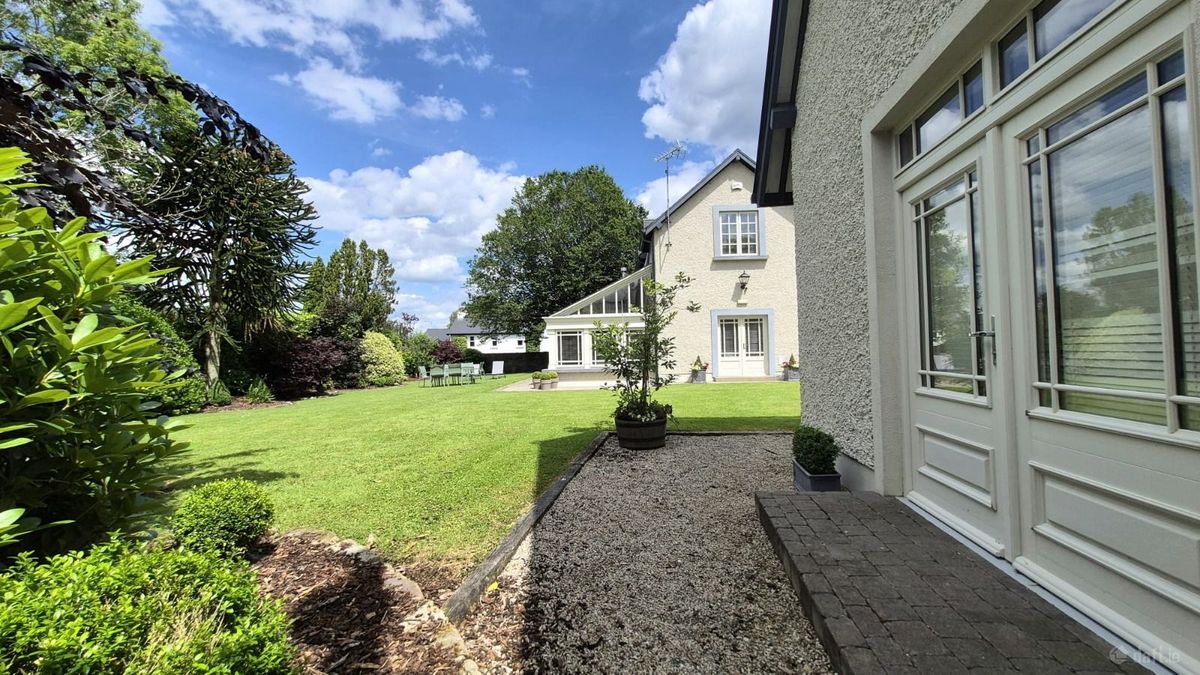 Historic Property For Sale: Warren Lodge, Dromod More, Dromod, Co. Leitrim