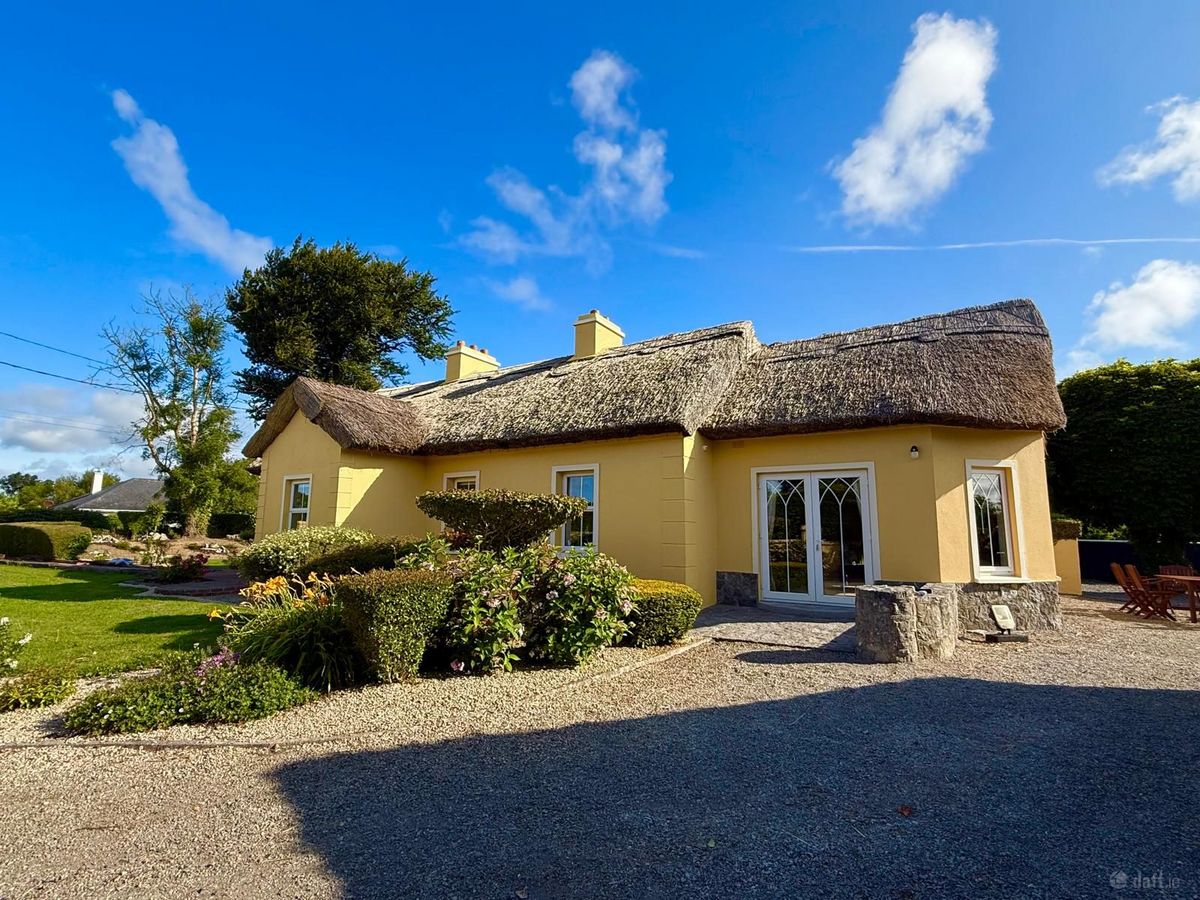 Historic Irish Thatched Cottage For Sale: Dalgan, Shrule, Bunnafollistran, Co. Mayo