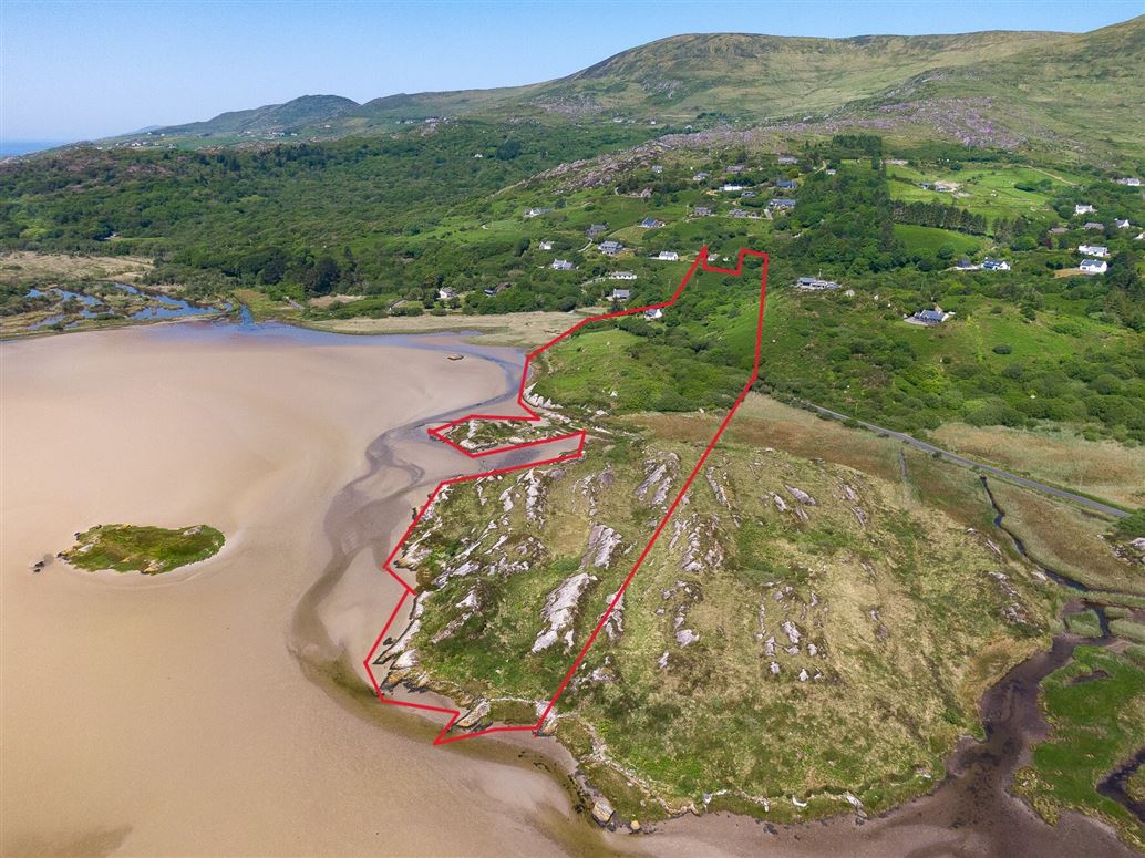 Coastal Cottage For Sale: John's House, Derrynane Beg, Caherdaniel, Co. Kerry